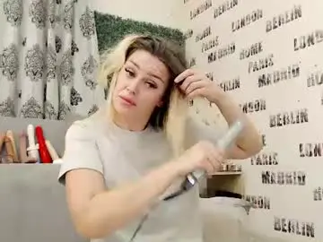 Chaturbate Watch Live Sex Cams of sweetdaiana23