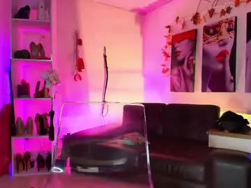 Chaturbate Live Sex Cam of kayilyn