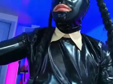 Chaturbate Live Sex Cam of kayilyn