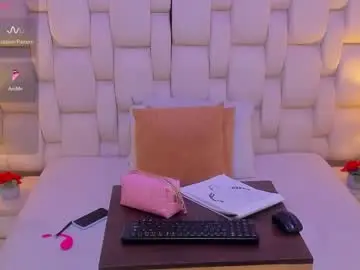 Chaturbate Best Webcam of miaandmolly_