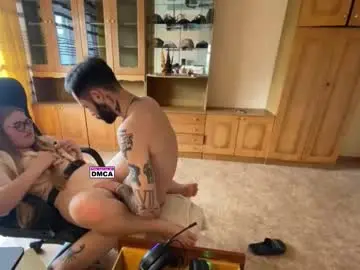 Chaturbate Live Sex Cam of mike_and_anna_
