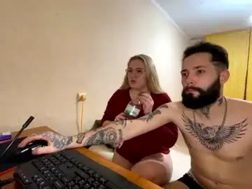 Chaturbate Live Sex Cam of mike_and_anna_