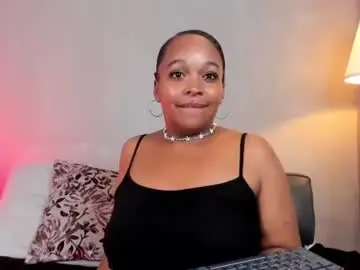 Chaturbate Adult Video Chat of rouses_malih