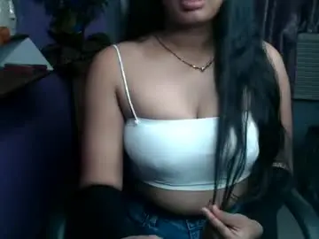 Chaturbate Nude Webcam of yoursassy_girl