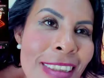 Chaturbate Free Porn Cam of anthonelaa__