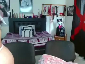 Chaturbate Live Sex Cam of penelopeandmarilyn