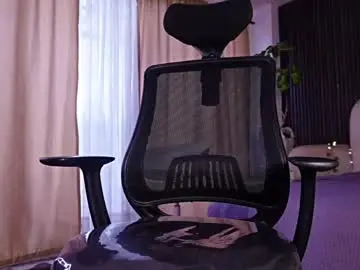 Chaturbate Best live sex cam show of lilithluxor_