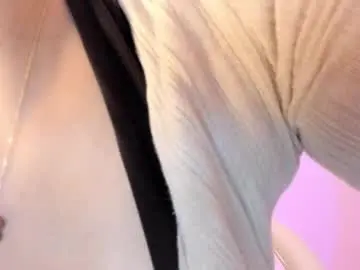 Chaturbate Live Sex of akura_01