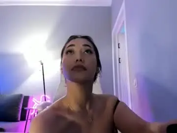Chaturbate Live Sex of akura_01