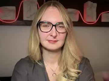 Chaturbate Live Porn of kira_dea_