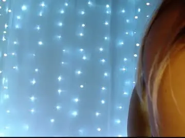 Chaturbate Live Sex of _iris1_