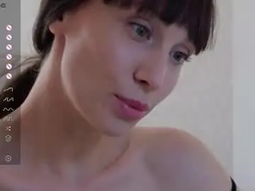 Chaturbate Adult Webcams of alicewonders_
