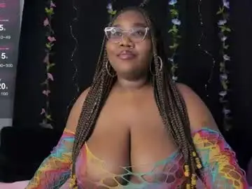 Chaturbate Live Sex Cam of darnellqueen