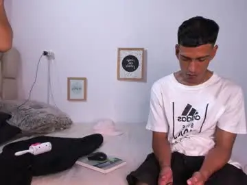 Chaturbate Sex Chat of latin_couple20y
