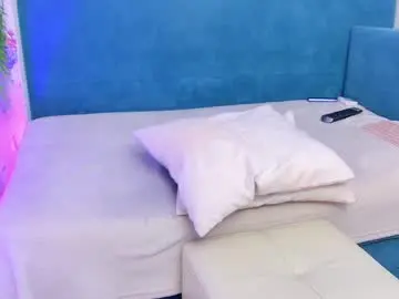 Chaturbate Live Sex Cam of _mooncake