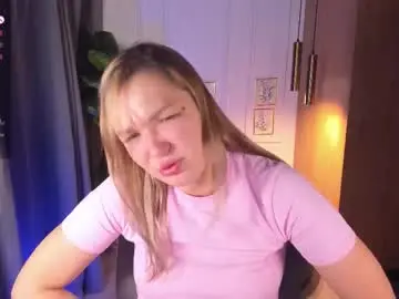 Chaturbate Free Porn Cam of bella_cosmos