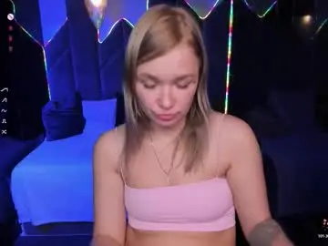 Chaturbate Free Live Porn of bella_cosmos