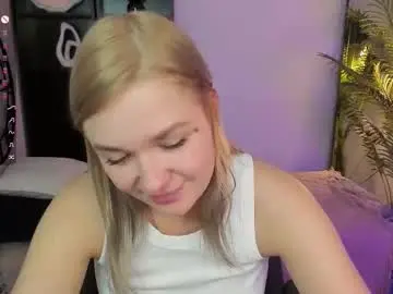 Chaturbate Free Live Porn of bella_cosmos