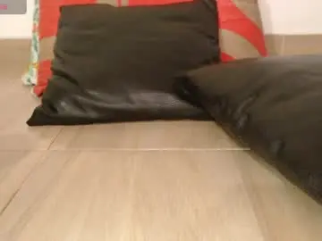 Chaturbate Free Porn Cam of bellacontessa21