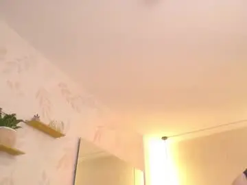 Chaturbate Live Porn of martinaguzmann