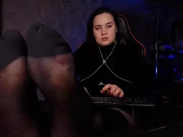 Chaturbate Live Sex Cam of mistress_eleonor