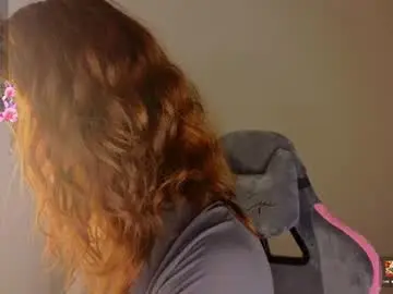 Chaturbate Live Sex Cam of margo_kellly