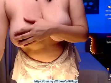 Chaturbate Nude Webcam of sophiasoft