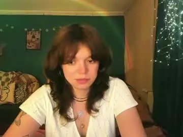 Chaturbate Free Live Porn of clancyosbourne