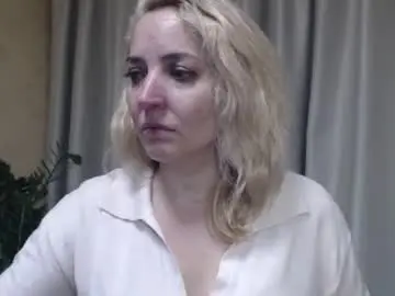 Chaturbate Adult Video Chat of ohsweetmari