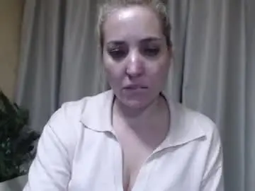 Chaturbate Adult Webcams of ohsweetmari