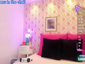 Chaturbate Live Sex Cam of saraavila_