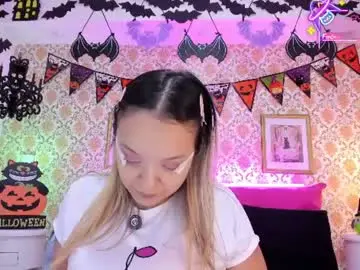 Chaturbate Watch Live Sex Cams of saraavila_