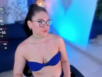 Chaturbate Free Live Porn of coralquinn