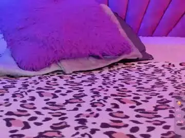 Chaturbate Watch Live Sex Cams of lana_queen13