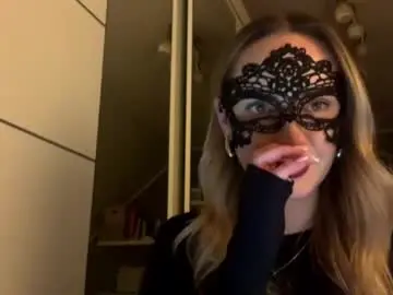 Chaturbate Free Porn Cam of ameliehotsexy