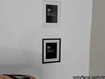 Chaturbate Watch Live Sex Cams of moniqueeass