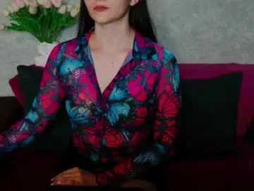 Chaturbate Live Sex Cam of arielstonks_lovee