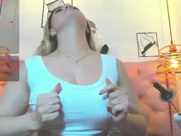 Chaturbate Adult Video Chat of _antonella_11