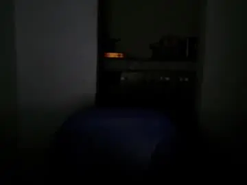 Chaturbate Live Sex Cam of juicyxpink