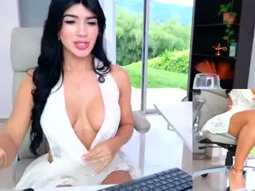 Chaturbate Live Sex Cam of kimberly_hot2