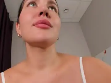Chaturbate Nude Webcam of lucy_boobsy