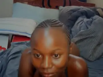 Chaturbate Live Sex Cam of melanin_sassy96