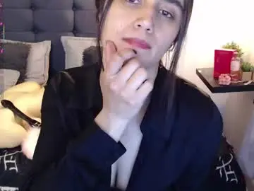 Chaturbate Sex Cam of elowen_halley1