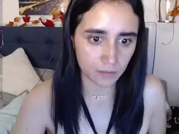 Chaturbate Live Sex Cam of elowen_halley1