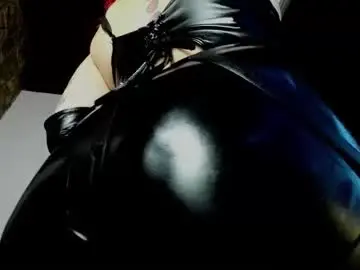 Chaturbate Nude Webcam of madame_ibby