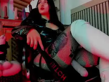 Chaturbate Free Live Porn of madame_ibby