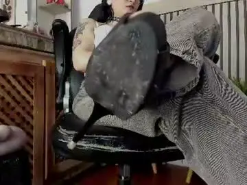 Chaturbate Live Sex of madame_ibby