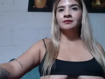 Chaturbate Adult Video Chat of kittyzevee_
