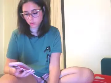 Chaturbate Adult Webcams of prettyjulliette