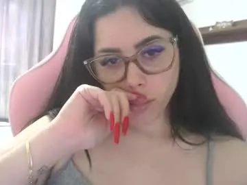 Chaturbate Live Sex Cam of prettyjulliette